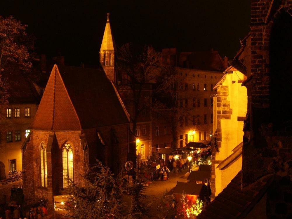 Ferienwohnung Am Kirchplatz Wittenberg Exterior foto